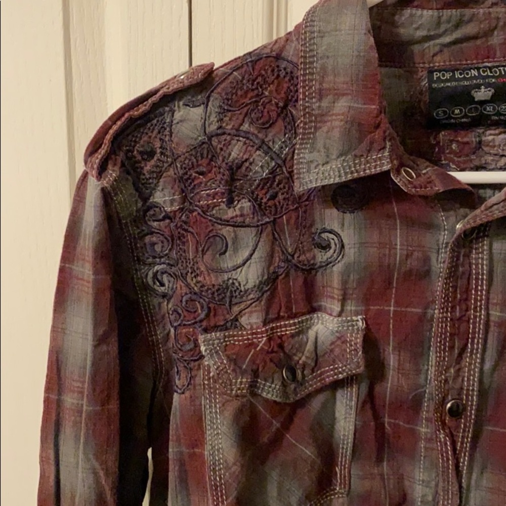 Dark Red & Grey Pop Icon Long Sleeve Button Up (L)